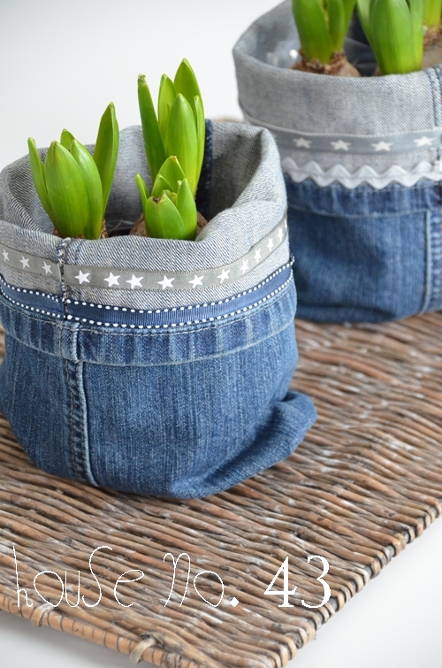 DIY Recycled Jeans Planter