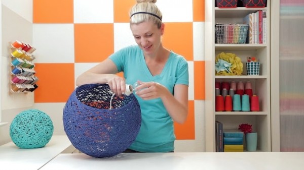 Lighting Fixtures Made Out Of Yarns 1