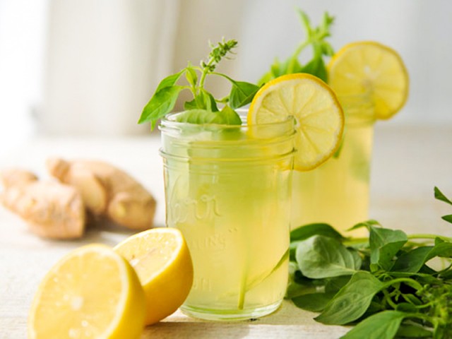 Honey Ginger Lemonade