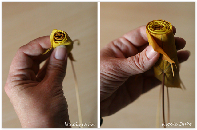 How To Make Maple Leaf Roses 11