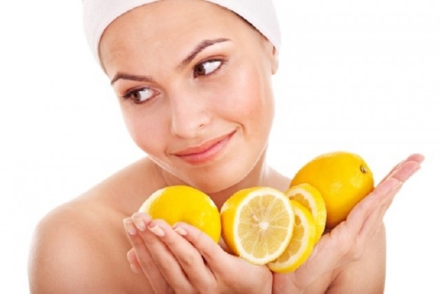 Lemon Water Skin Benefit