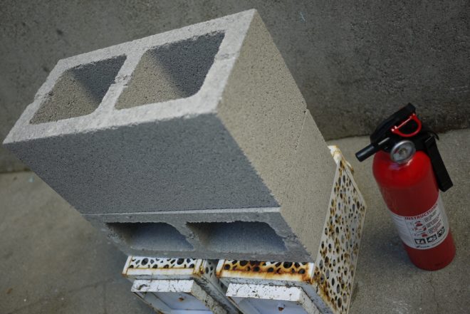 $3 Cinder Block Grill 2