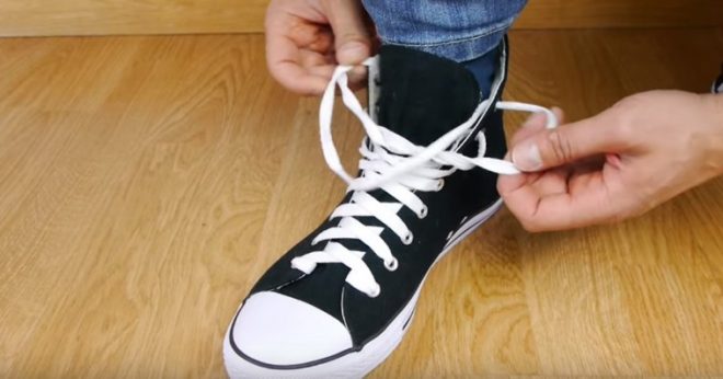 Ukrainian Knot - How To Tie Your Shoes Fast